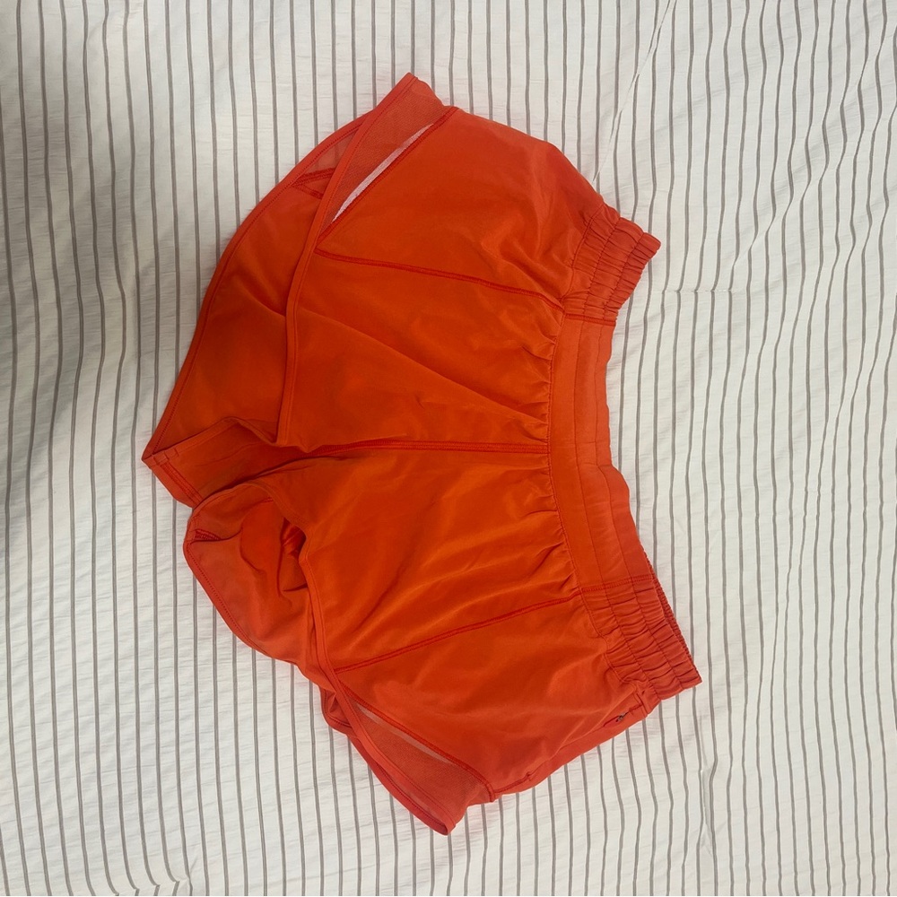 RARE Lululemon athletica Hotty Hot 2.5” Shorts - Sunset Orange